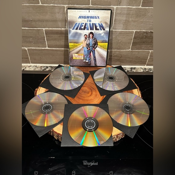 Highway to Heaven Complete Season 1 DVD set 5 Discs 25 Episodes Like New - Picture 5 of 6
